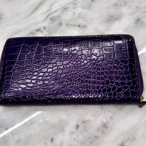 Purple zip wallet
